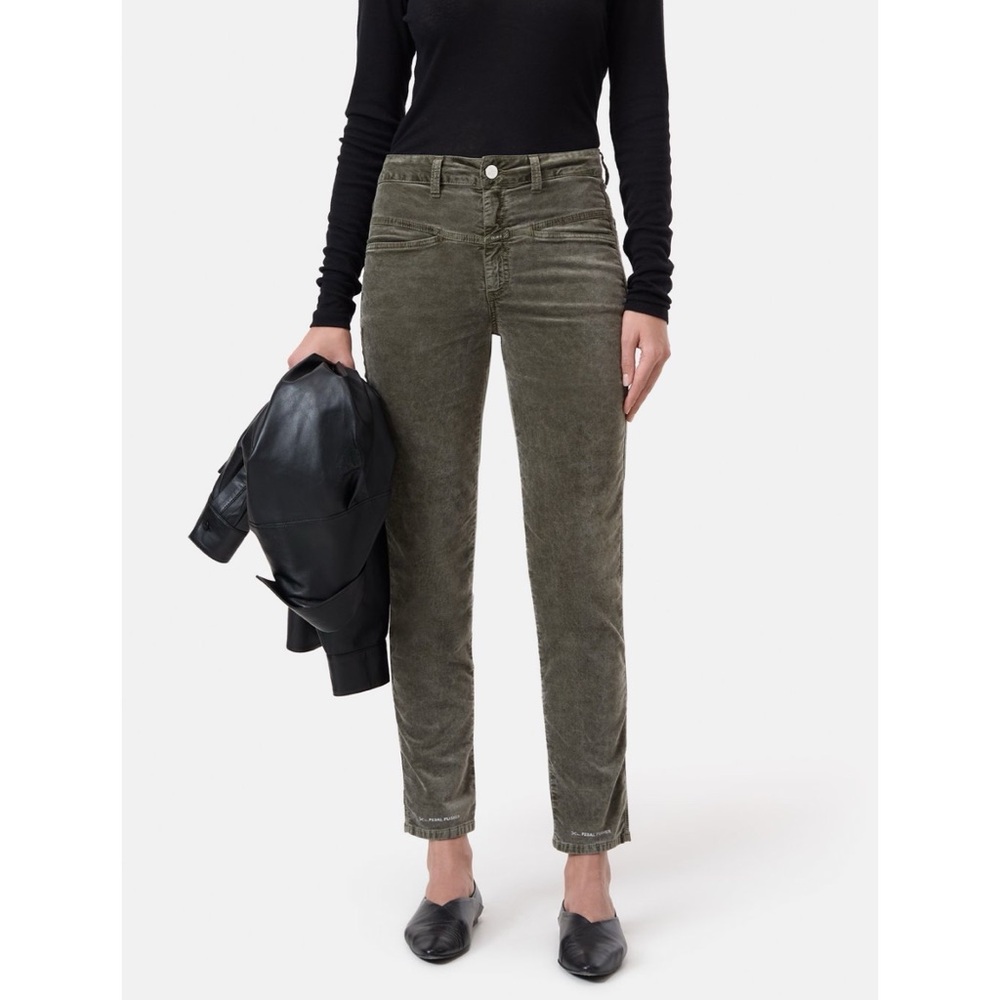 Closed Olive Pedal Pushers Straight Leg Women's Jeans